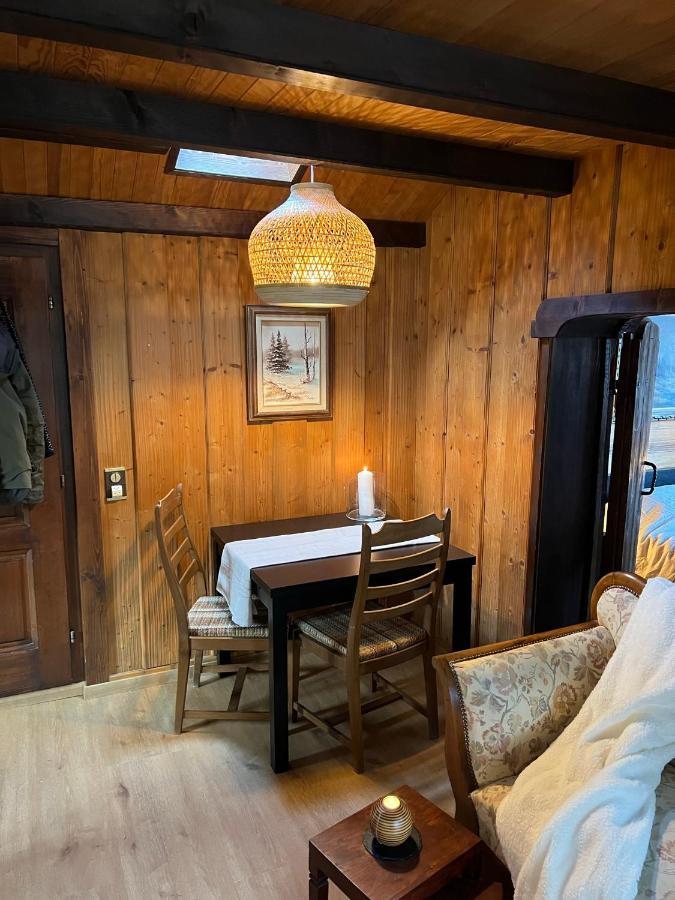 Entire Cozy Chalet In St-Cergue - 30 Min From Geneva Saint-Cergue Exterior foto